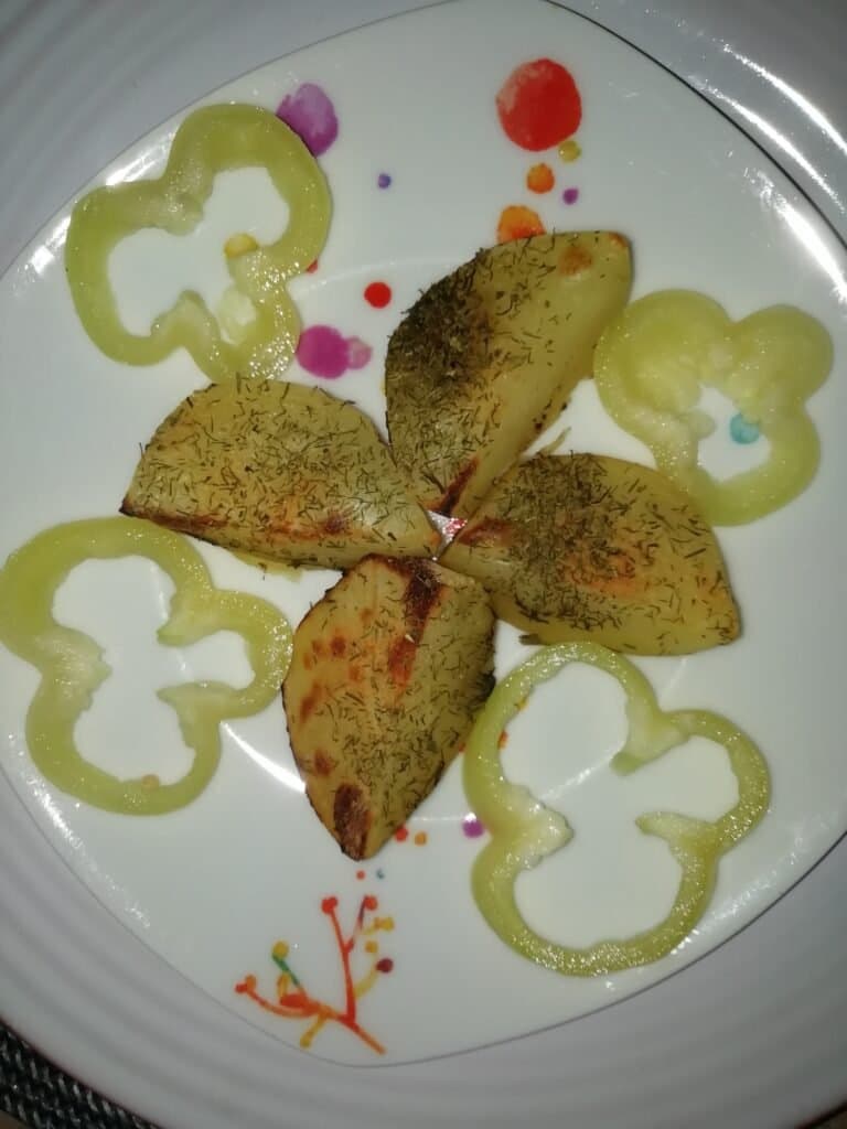 Cartofi "prăjiți" la cuptor - foto 2