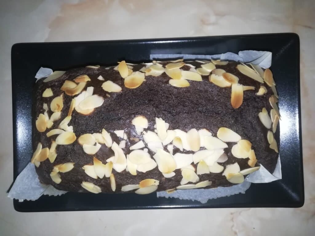 Chec cu cacao și prune uscate - foto 4
