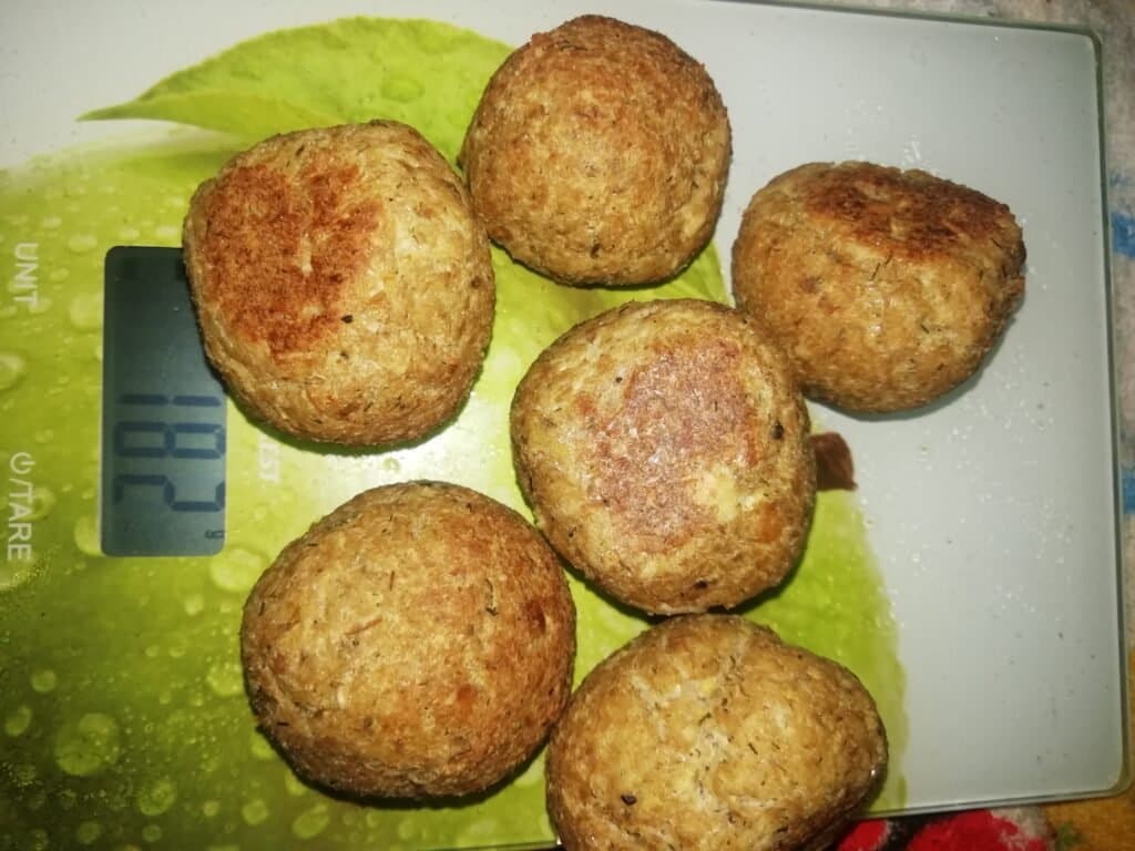 Chifteluțe cu ciuperci - foto 2