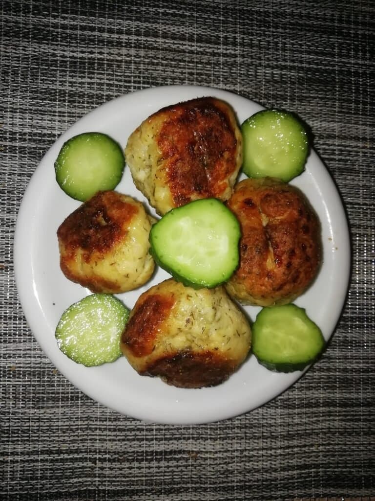 Chifteluțe din piept de pui - foto 2