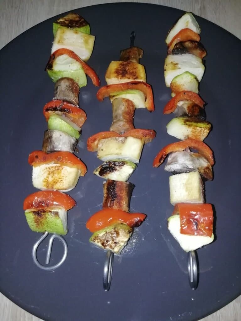 Frigărui cu legume și tofu - foto 6