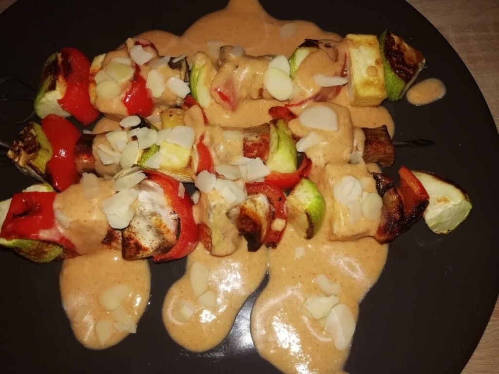 Frigărui cu legume și tofu - foto 8