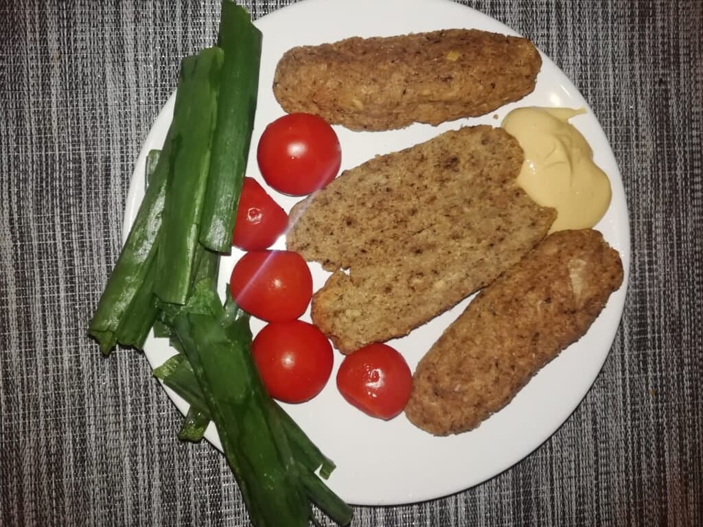 Mici 1 parte soia, 1 parte tofu - foto 2