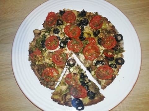 Pizza cu ciuperci - foto 9