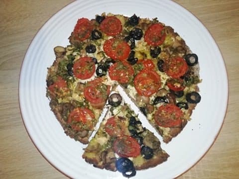 Pizza cu ciuperci - foto 10