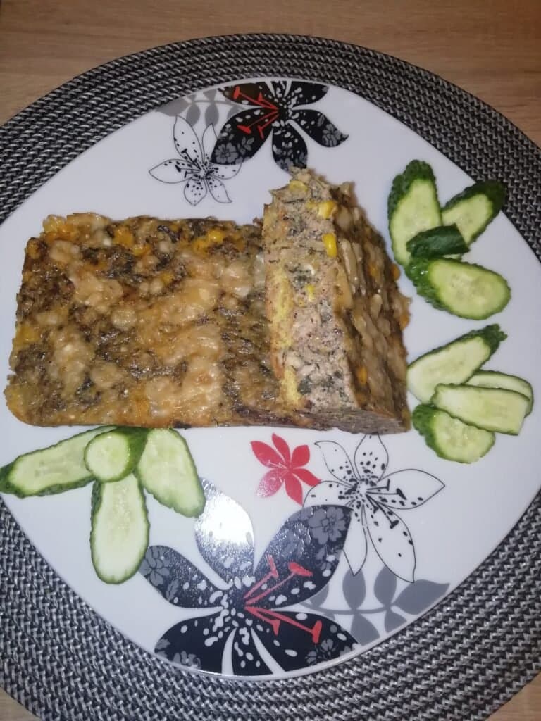 Tartă cu ton și porumb - foto 2