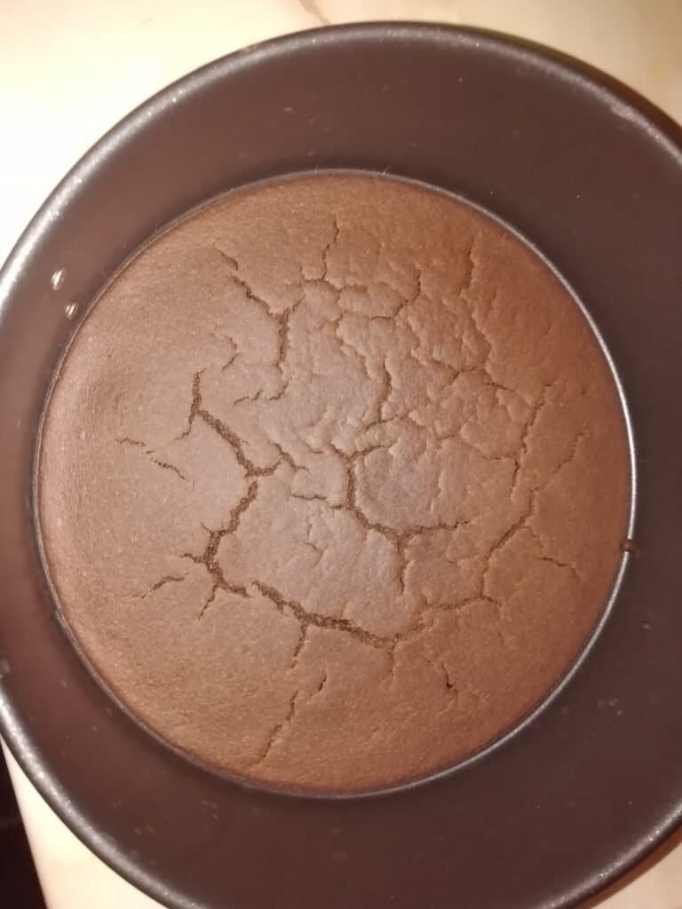 Tort cu ciocolată și rodie - foto 2