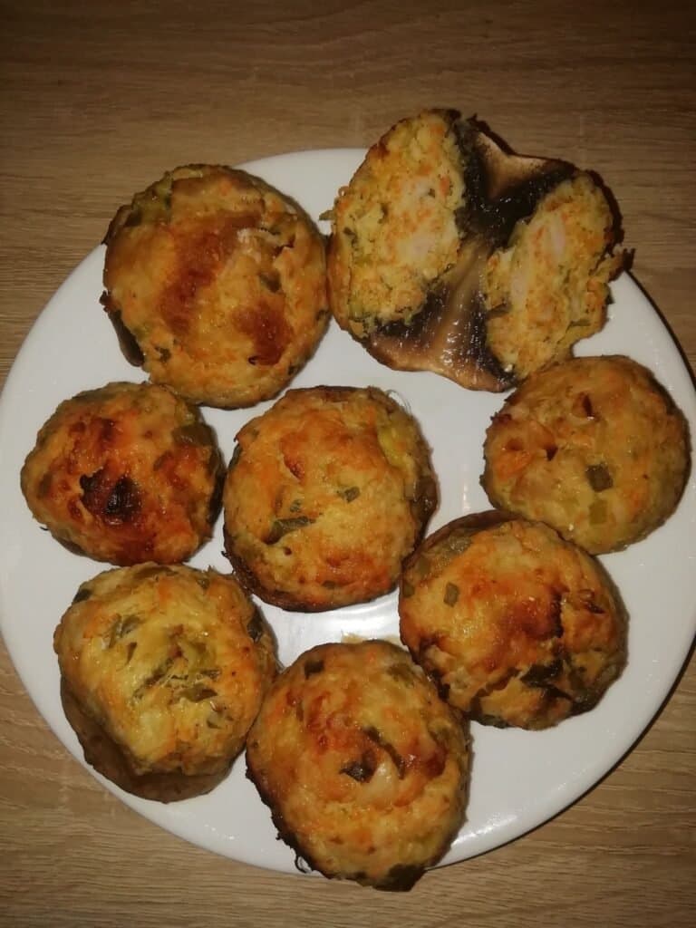 Ciuperci umplute cu cotlet de porc - foto 6