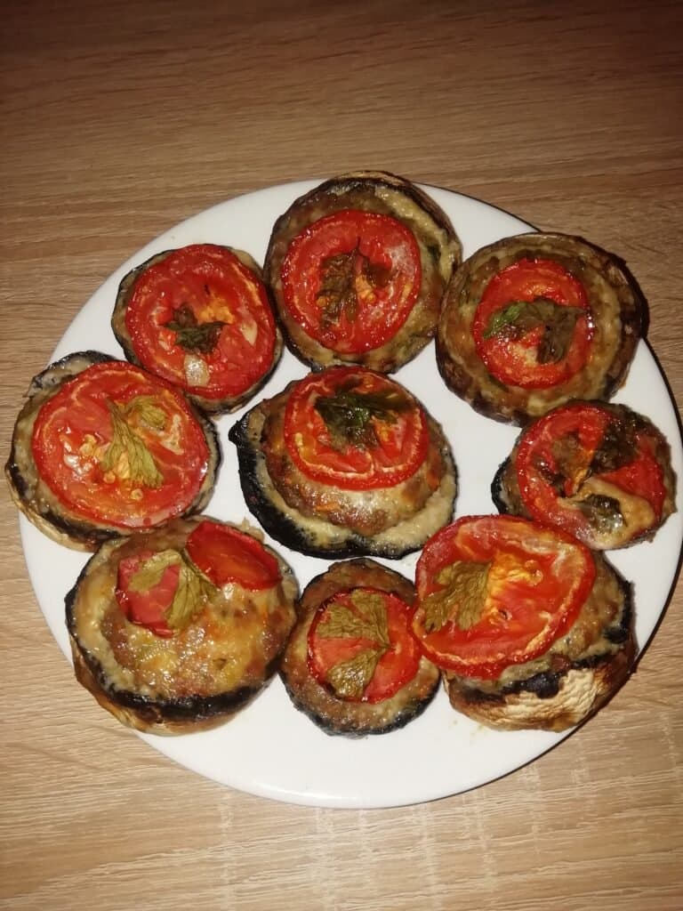 Ciuperci umplute cu cotlet de porc - foto 8