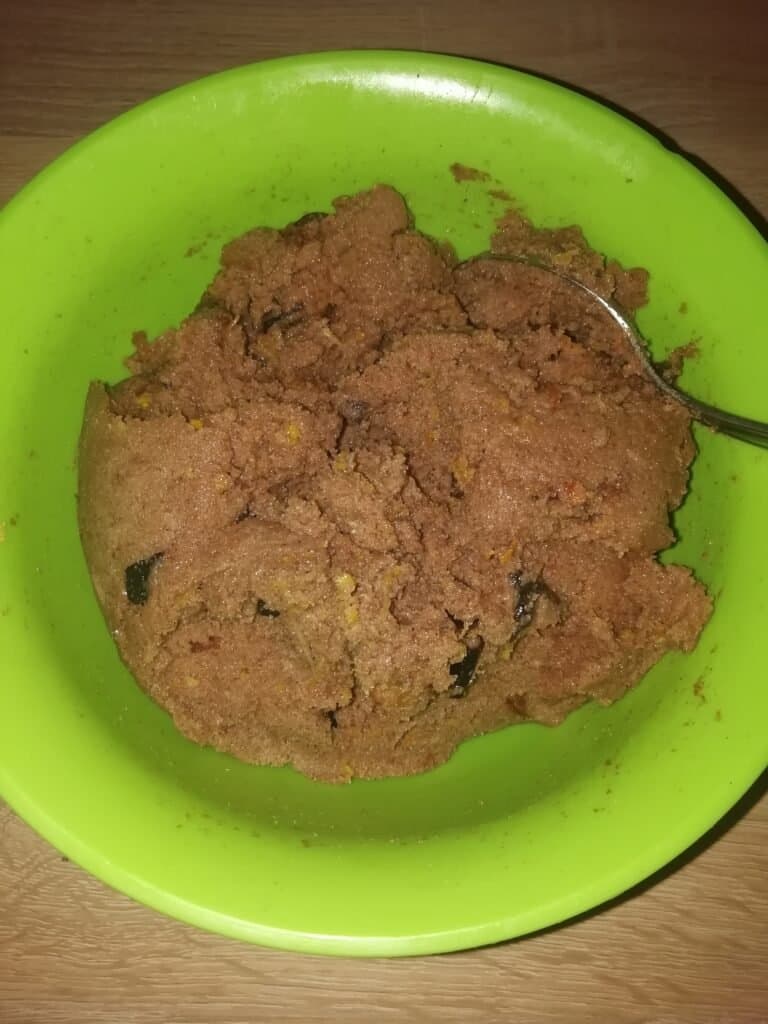 Fursecuri cu făină de hrișcă și prune - foto 2