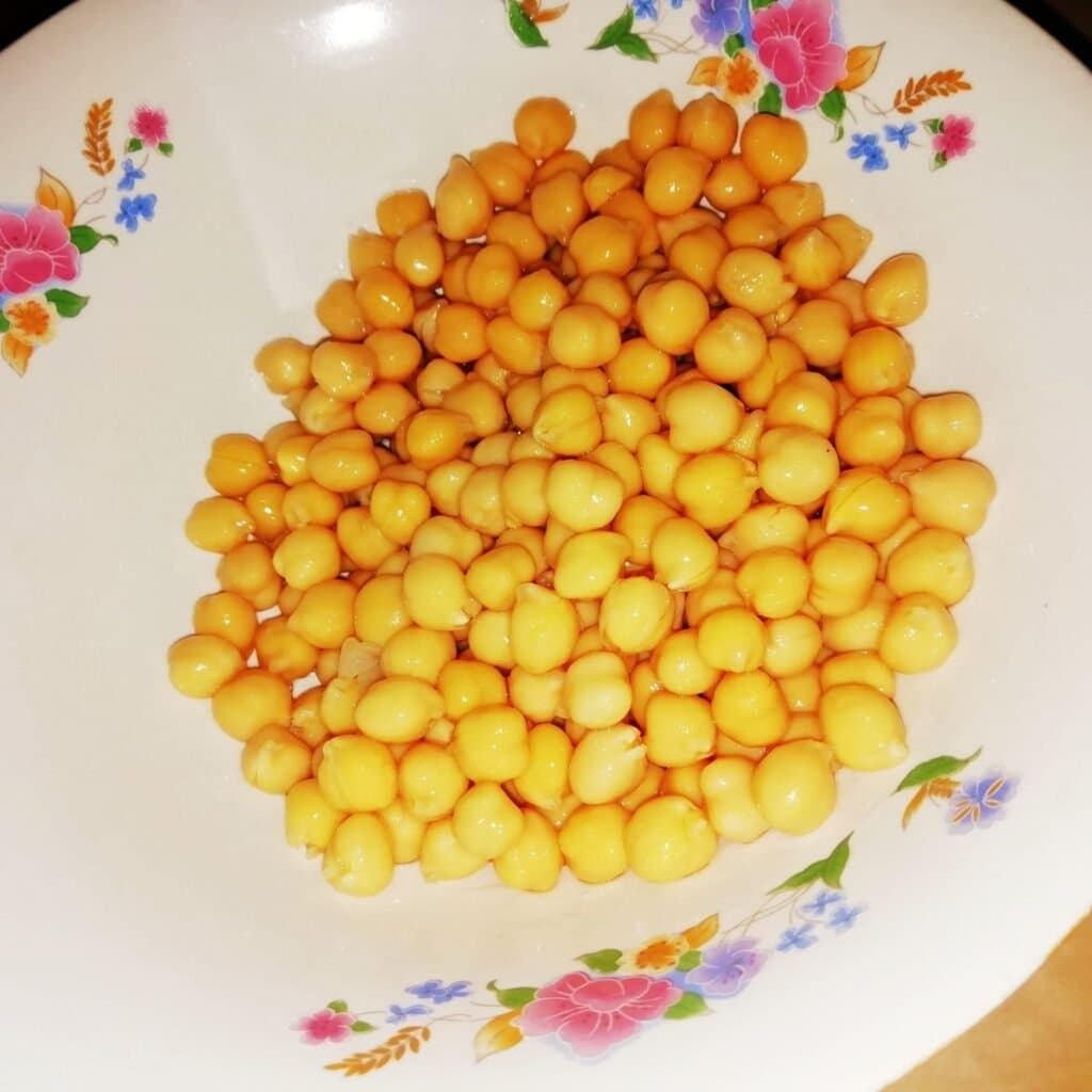 Năut la tigaie cu tofu pe grill - foto 2